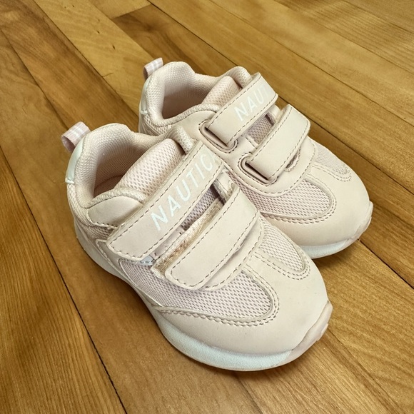 Blush Baby Girl Pink Nautica Sneakers SIZE 5 - Picture 1 of 7